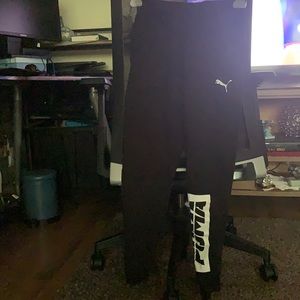 puma sweatpants, worn once, us size large(14-16)